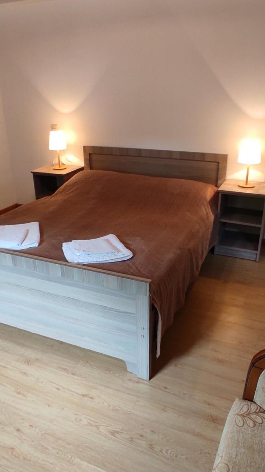 Guesthouse Mabu - 4 Newly Built Rooms In The Heart Of Mestia Exterior photo